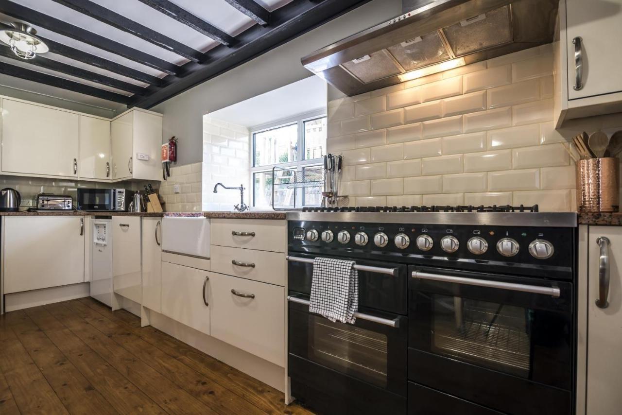 Barn Conversion - Hot Tub - Penally - Tenby エクステリア 写真