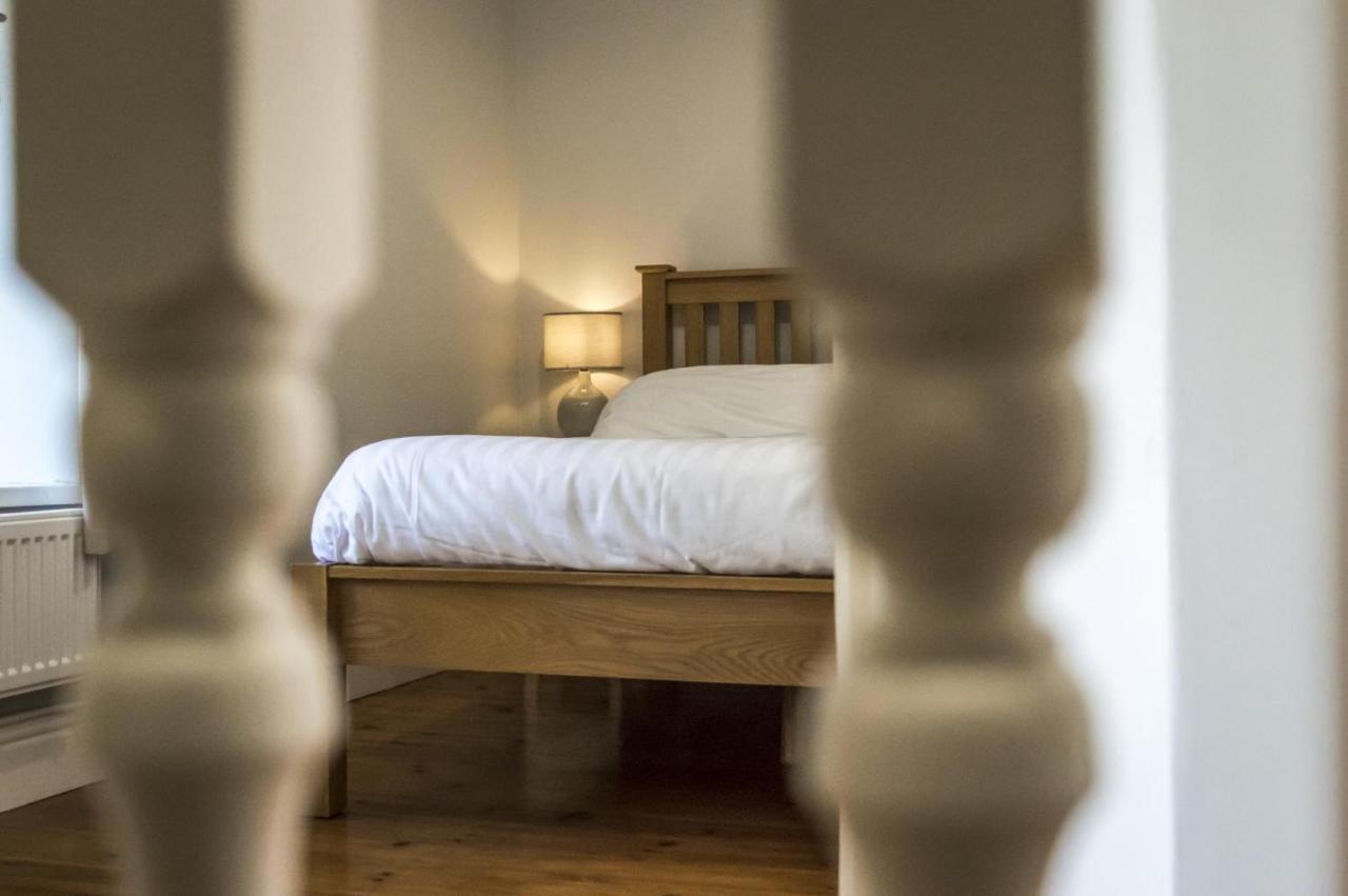 Barn Conversion - Hot Tub - Penally - Tenby エクステリア 写真
