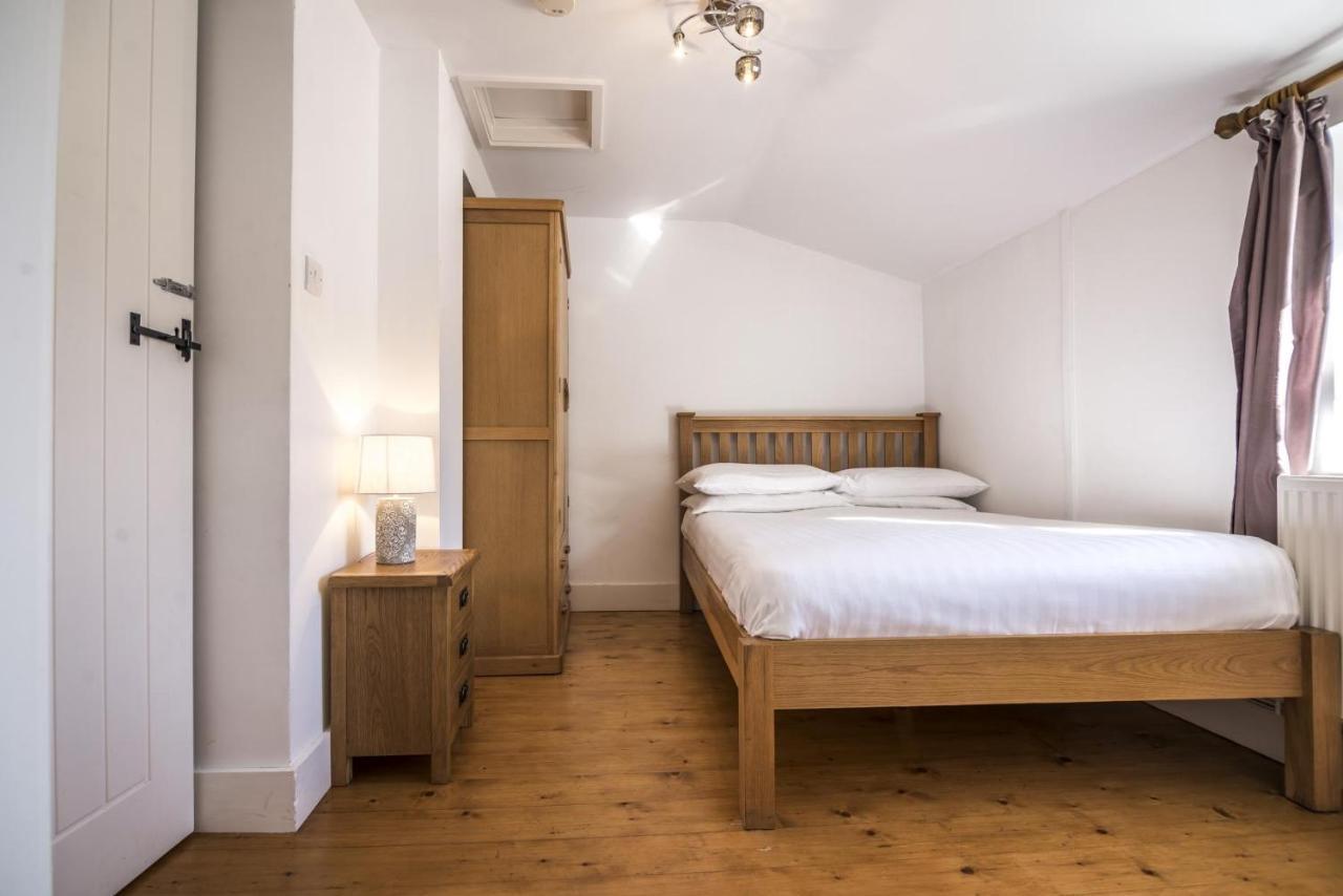 Barn Conversion - Hot Tub - Penally - Tenby エクステリア 写真