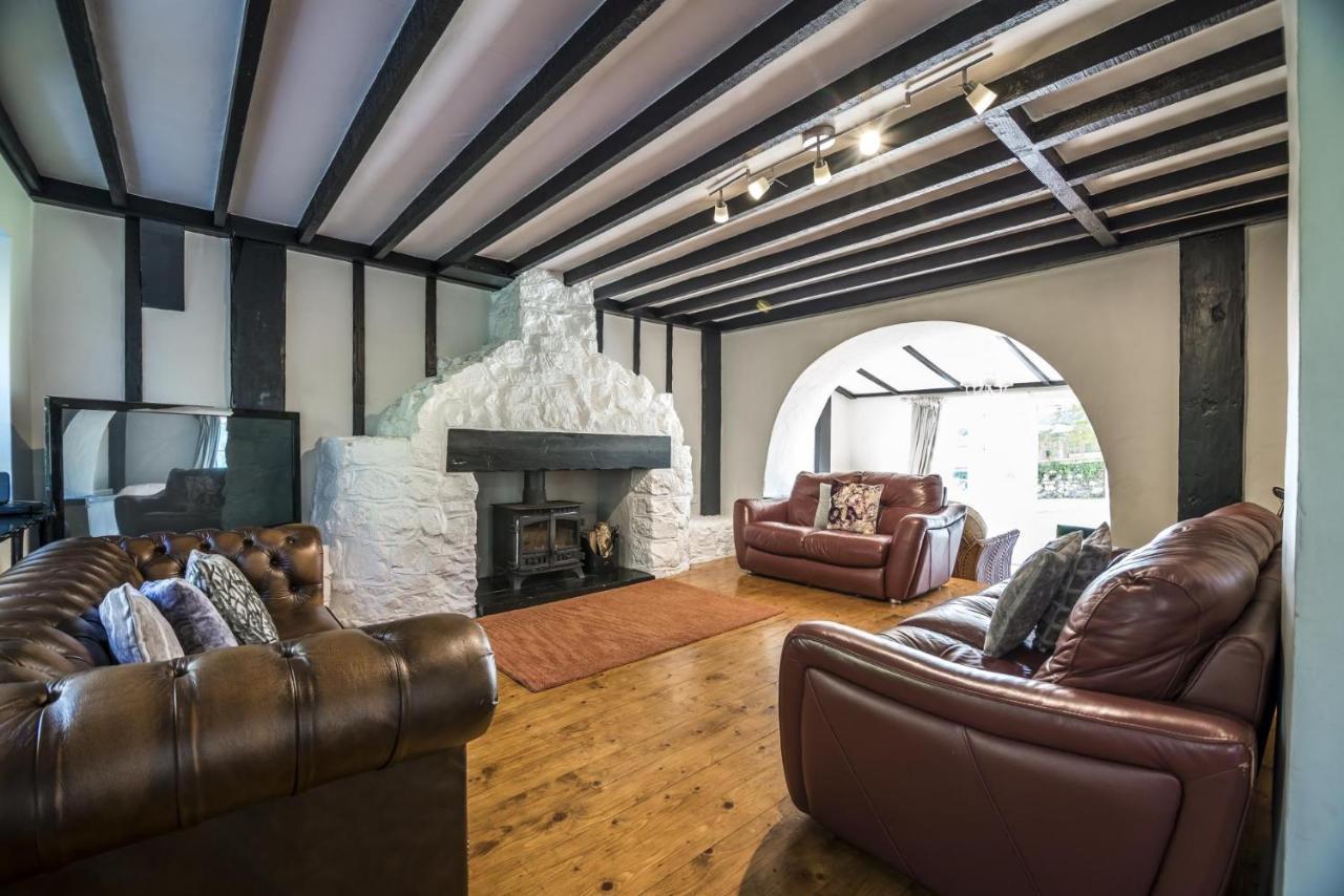Barn Conversion - Hot Tub - Penally - Tenby エクステリア 写真