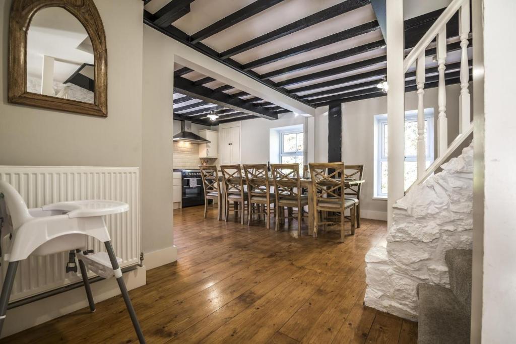 Barn Conversion - Hot Tub - Penally - Tenby エクステリア 写真